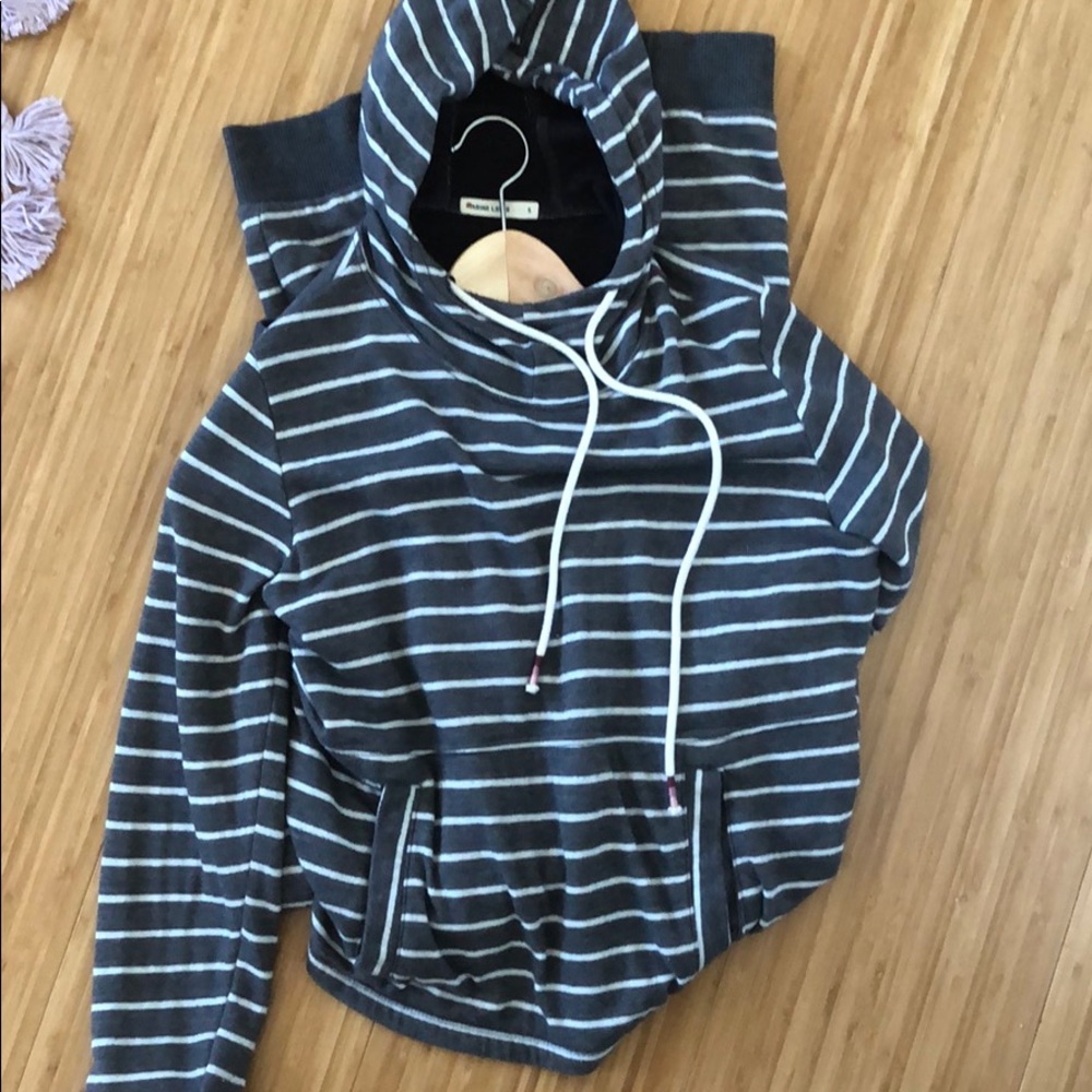 Marine layer joggers with hoodie
